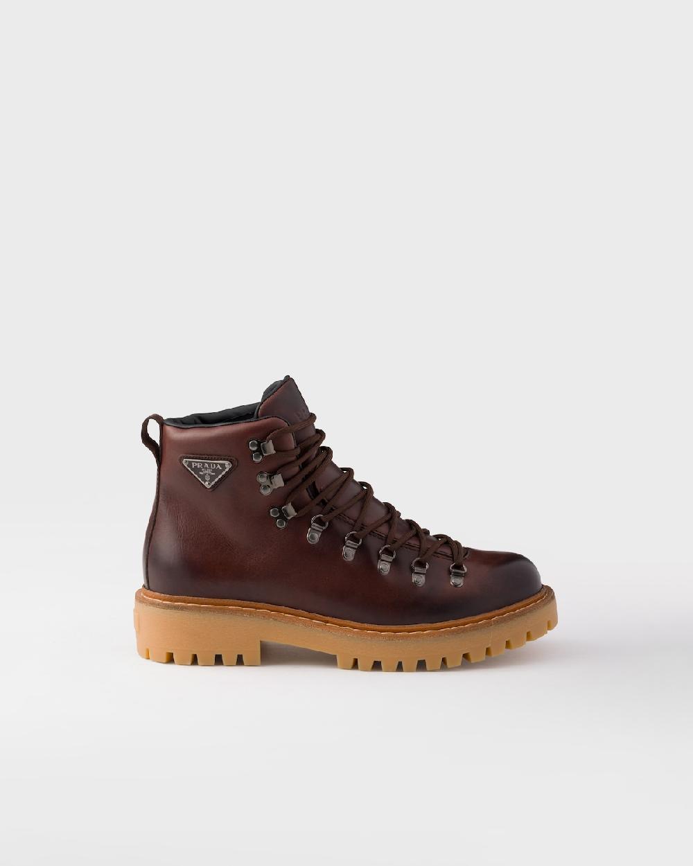 Prada Botines de piel con cordones