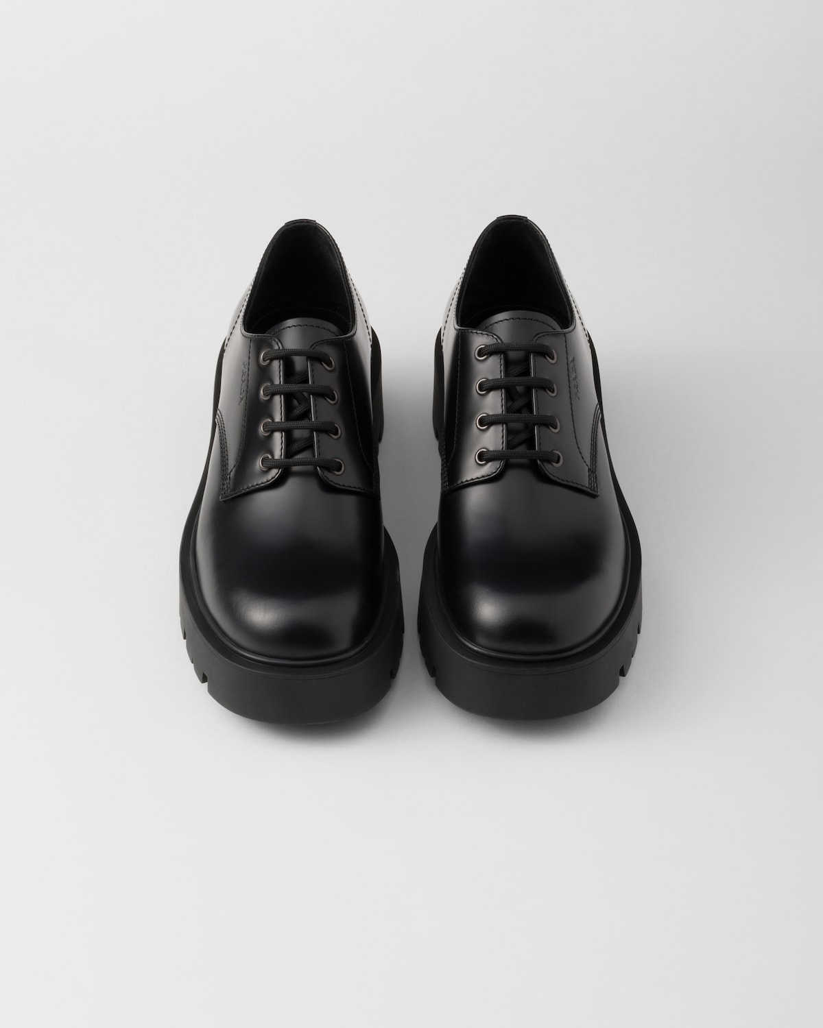 Prada Zapatos Derby de piel cepillada Precio de fábrica