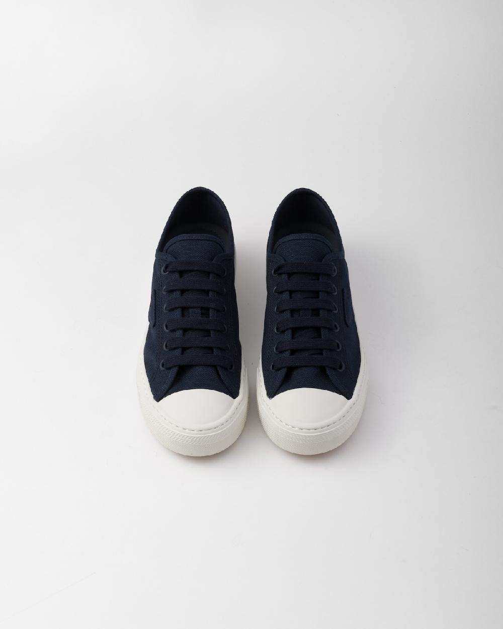 Prada Zapatillas de cáñamo Superdescuento