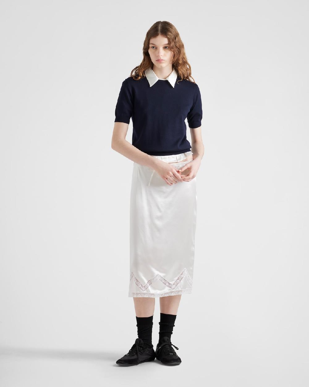Prada Falda bordada de satén