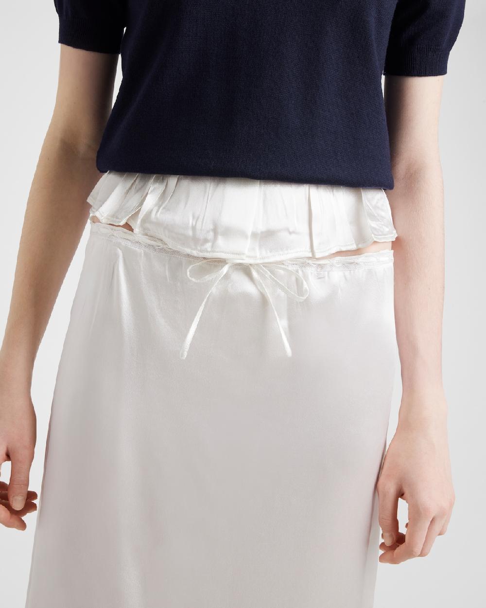 Prada Falda bordada de satén Tienda