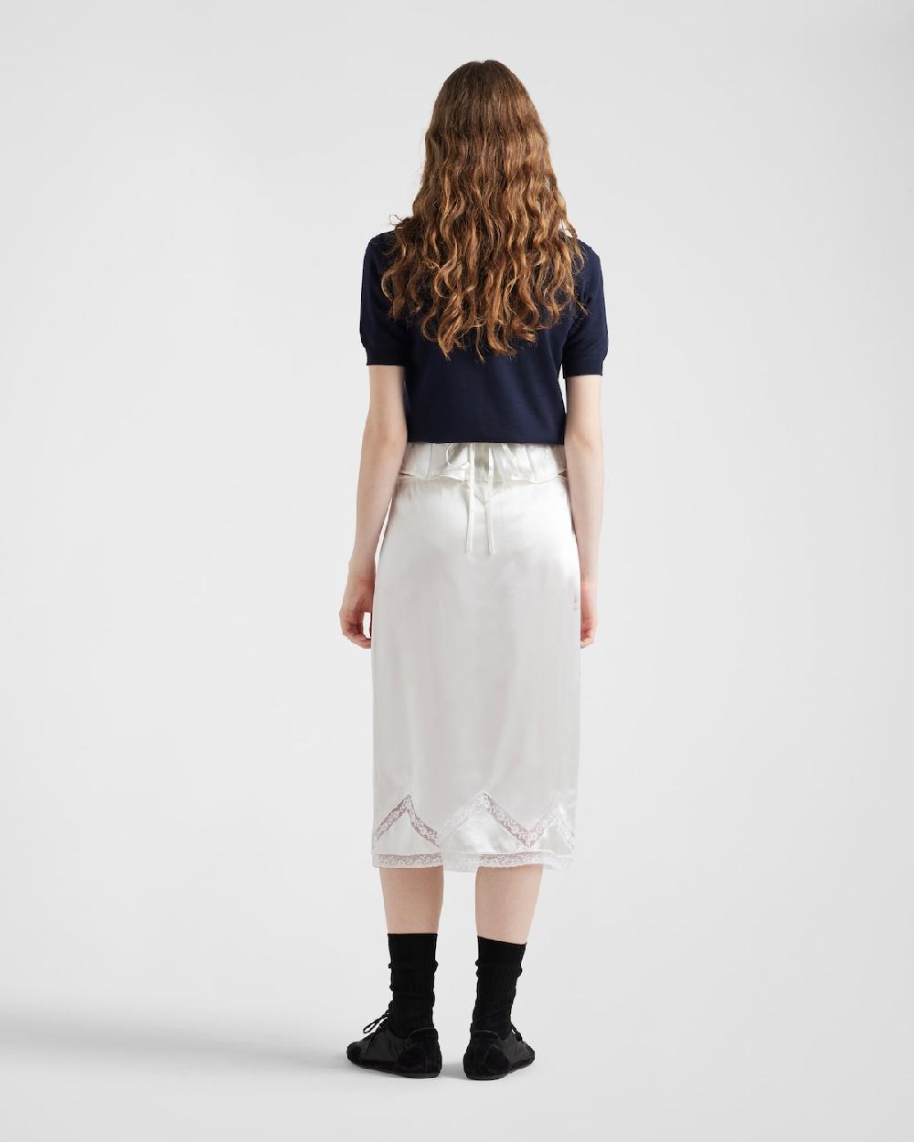 Prada Falda bordada de satén Tienda