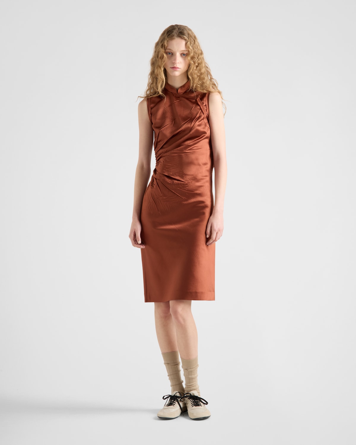 Prada Vestido en duchesse envejecido Oferta especial