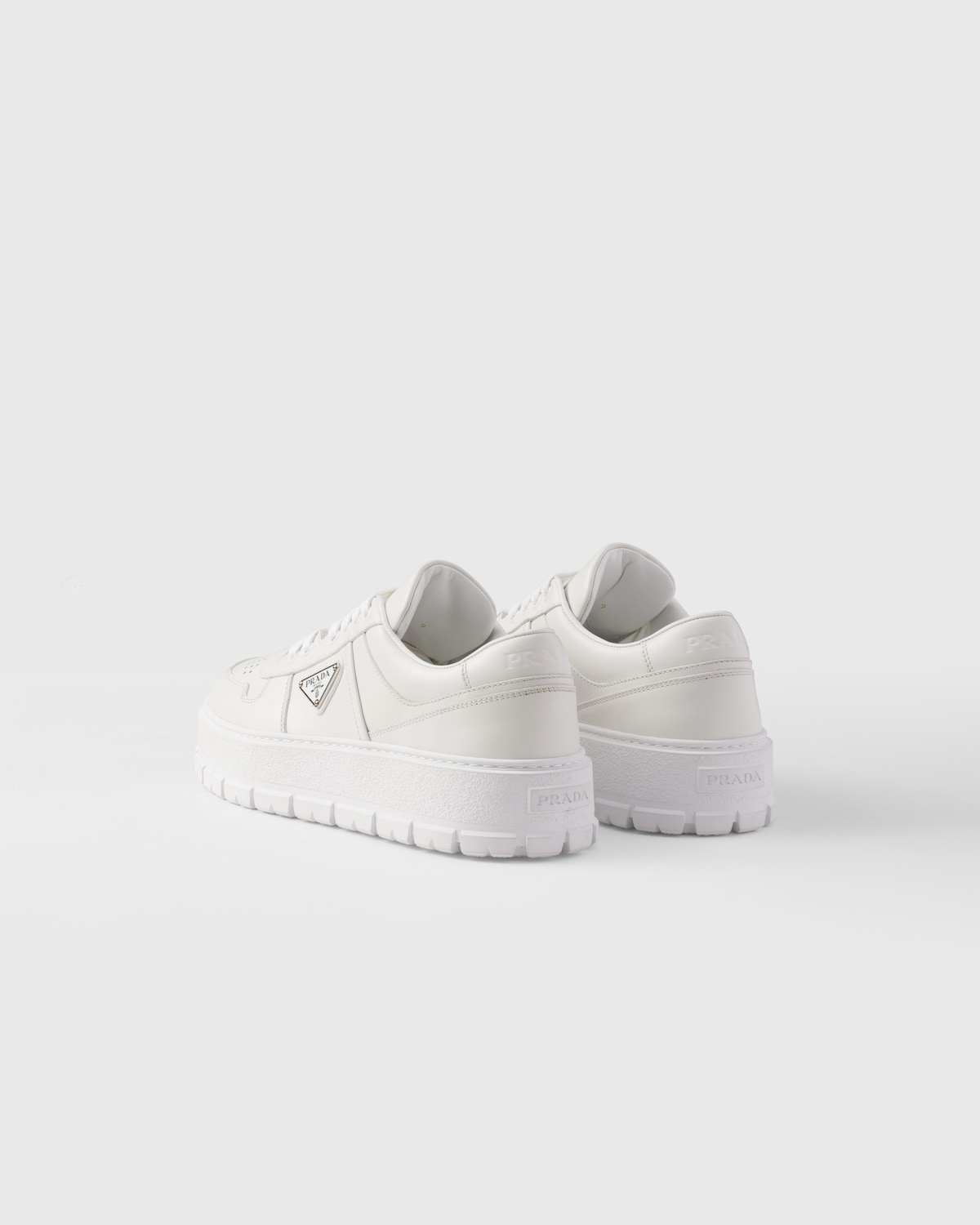 Prada Zapatillas de piel ÚLTIMAS EDICIONES