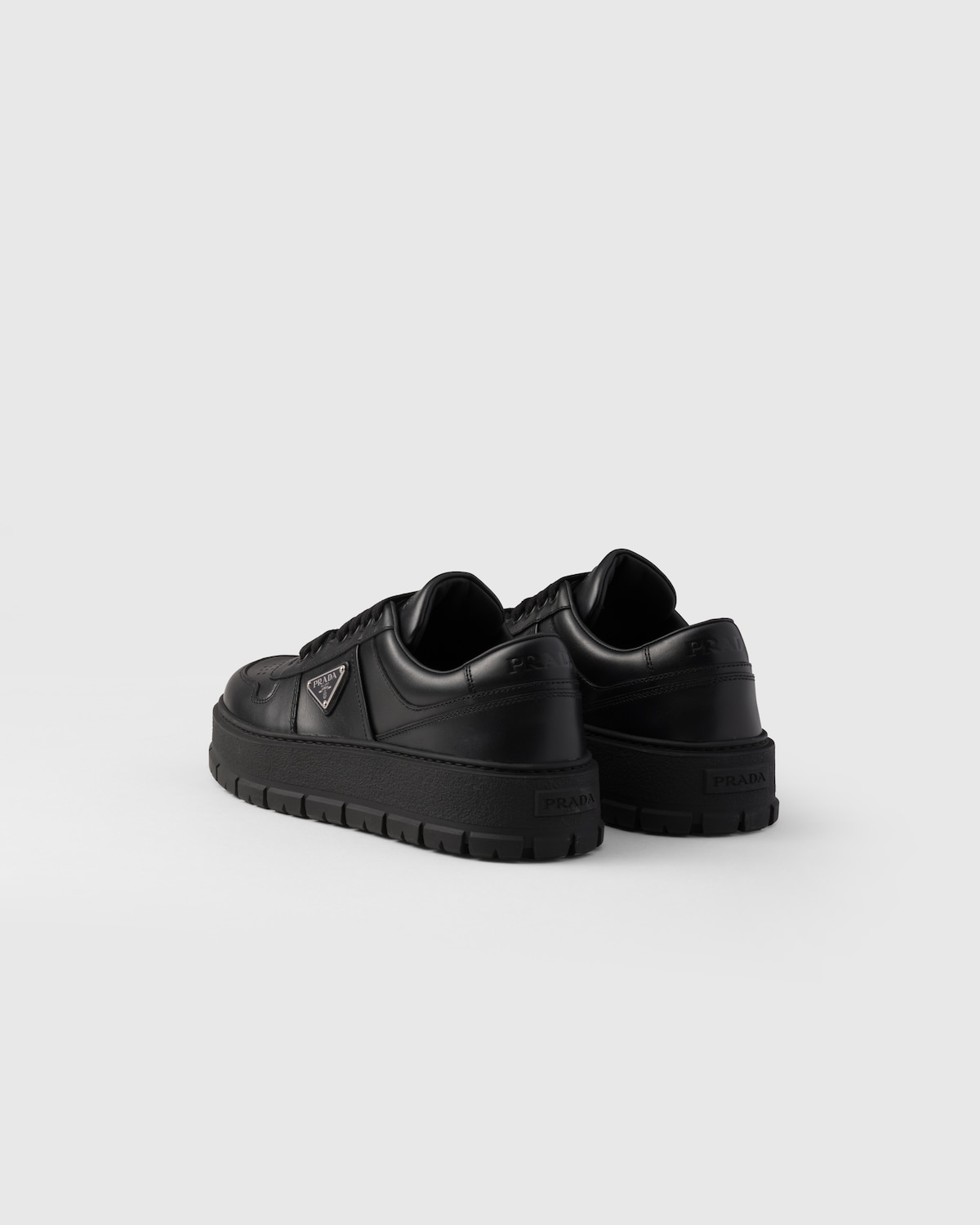 Prada Zapatillas de piel Últimos 2 días