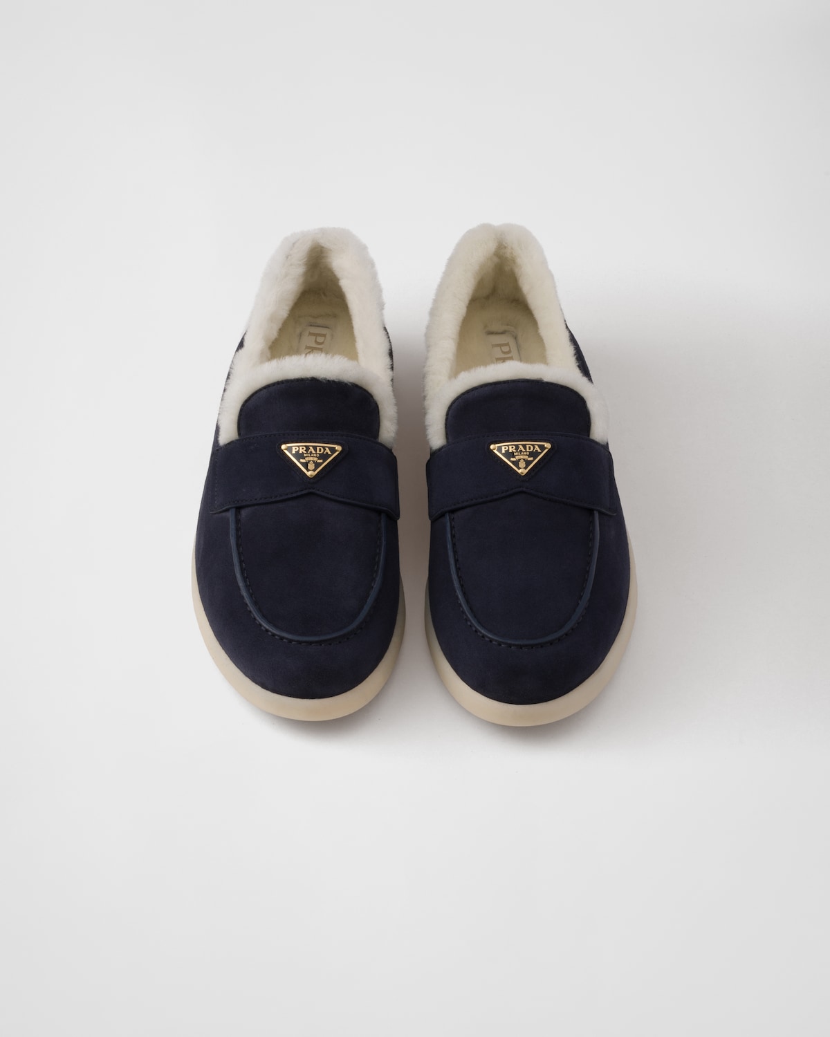 Prada Mocasines de ante Ahorra y exporta