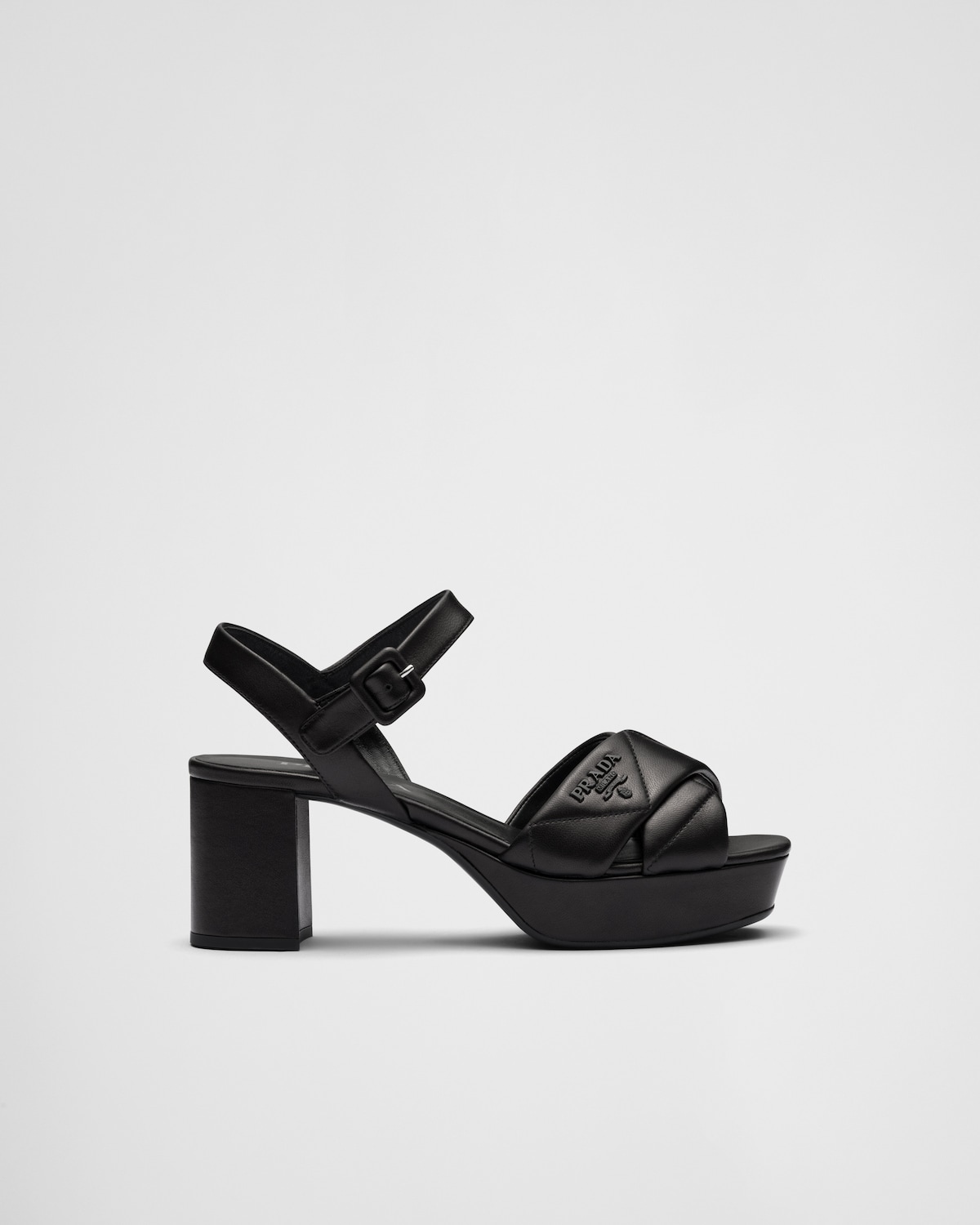 Prada Sandalias de plataforma de napa acolchada