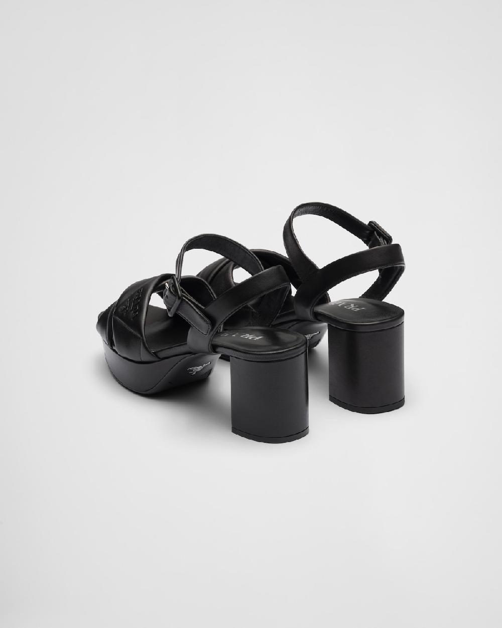 Prada Sandalias de plataforma de napa acolchada Grandes ahorros
