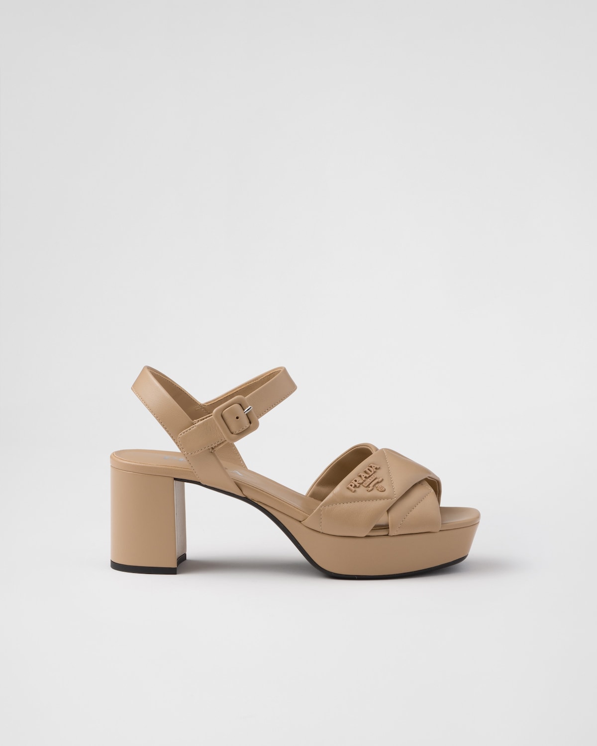 Prada Sandalias de plataforma de napa acolchada