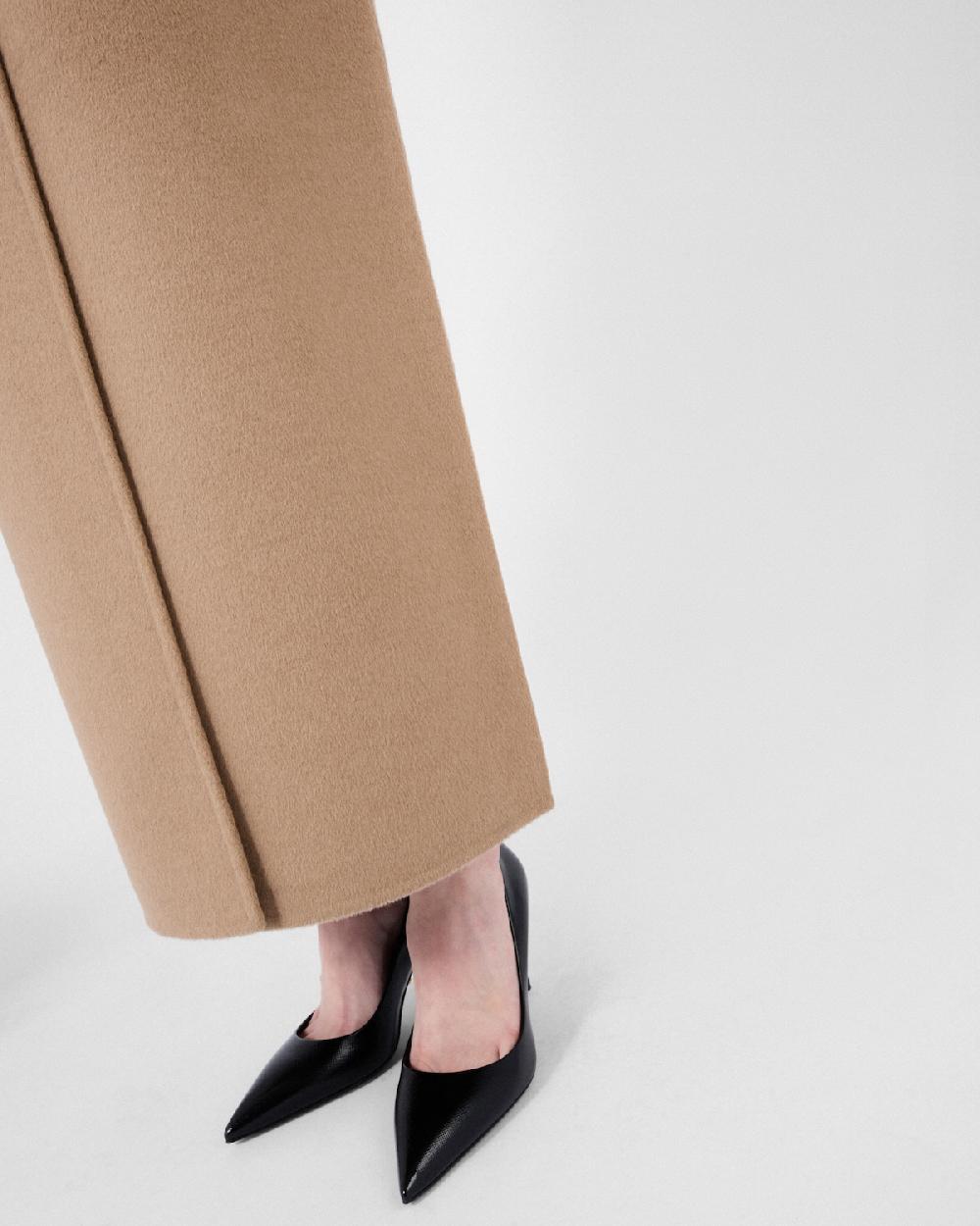 Prada Zapatos de salón de piel Saffiano charol Rebajas