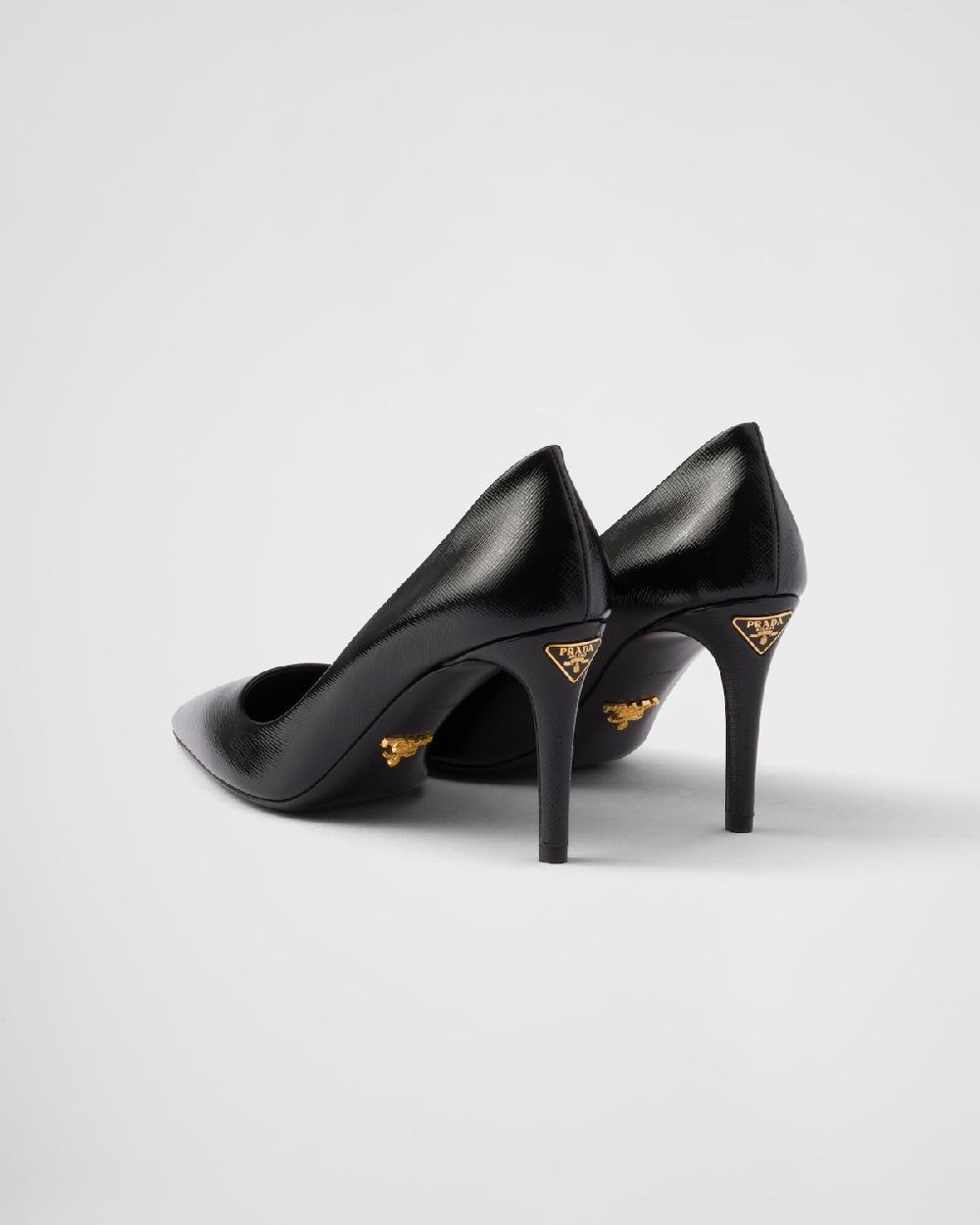 Prada Zapatos de salón de piel Saffiano charol Rebajas