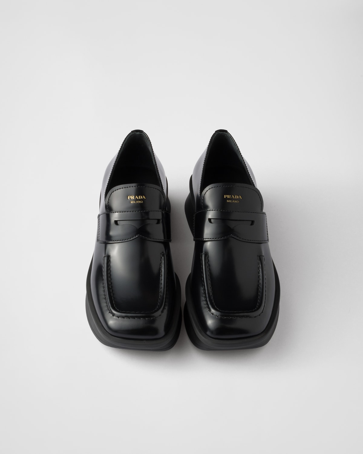 Prada Mocasines Equal de piel cepillada Tienda