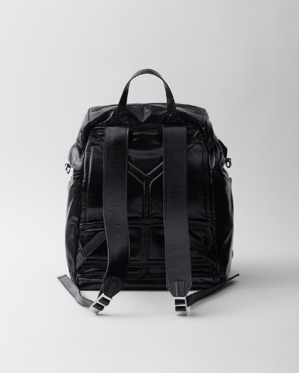 Prada Mochila de piel 2025