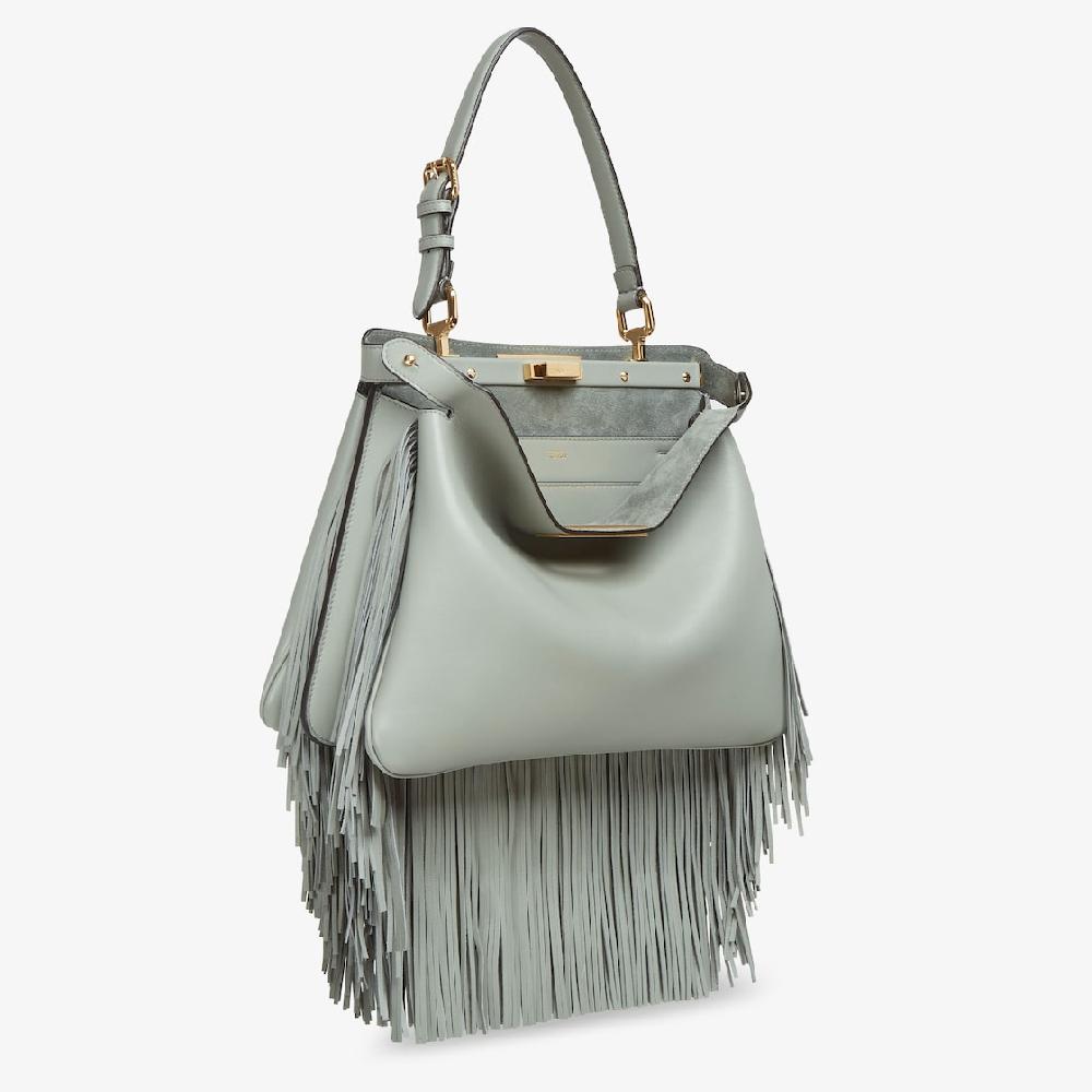 Fendi Peekaboo Soft Medium Devoluciones gratuitas