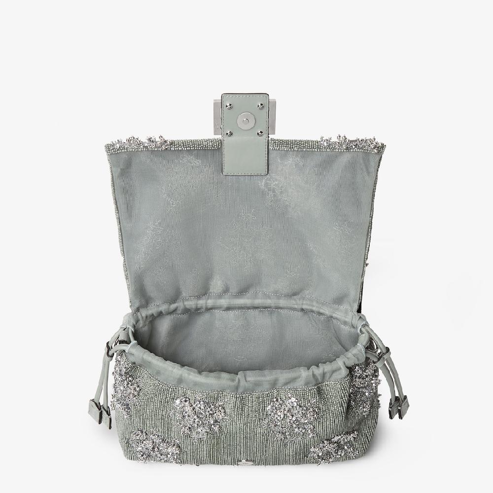 Fendi Mamma Baguette Medium Solo hoy