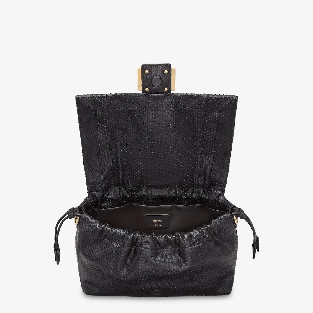 Fendi Mamma Baguette Medium Liquidación