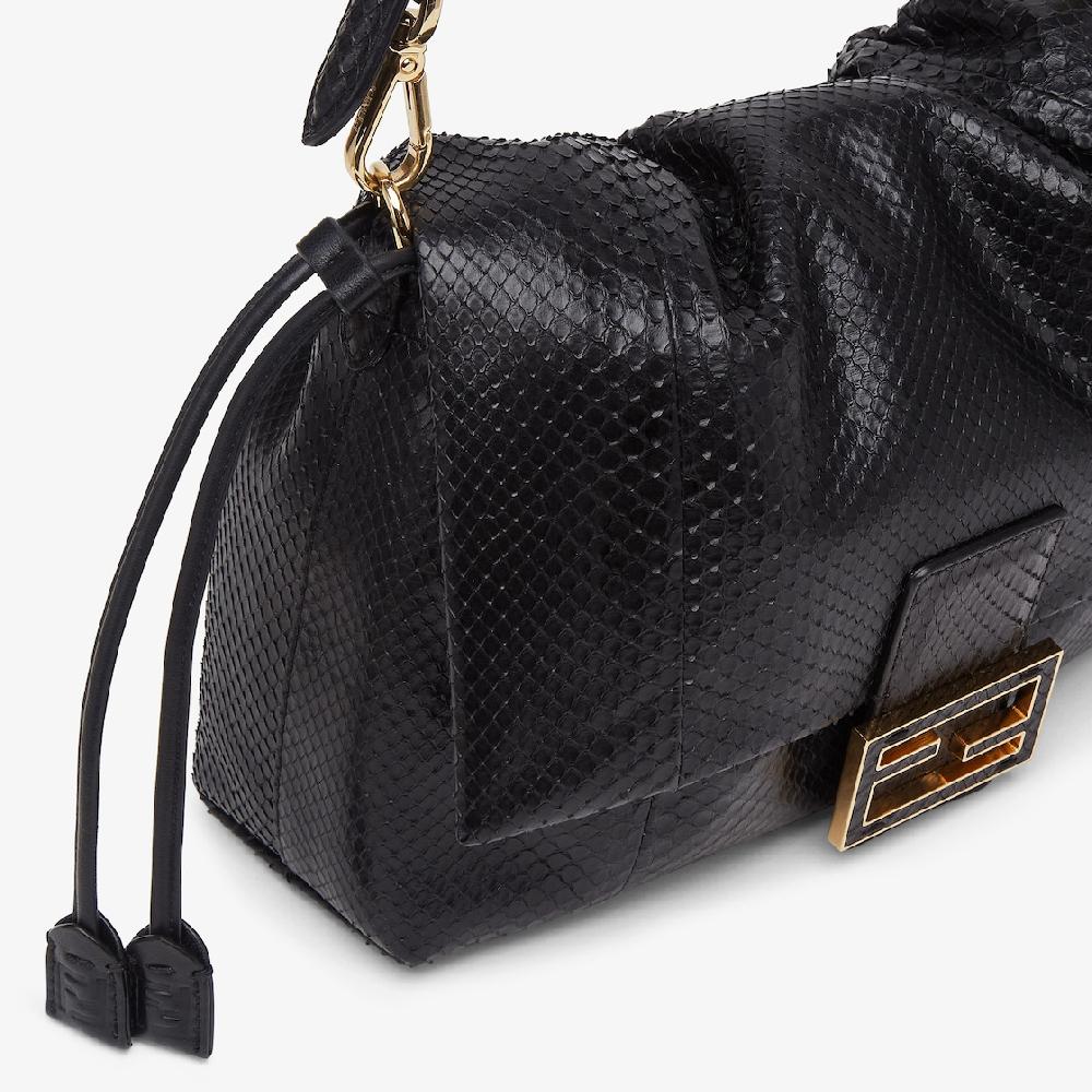 Fendi Mamma Baguette Medium Liquidación