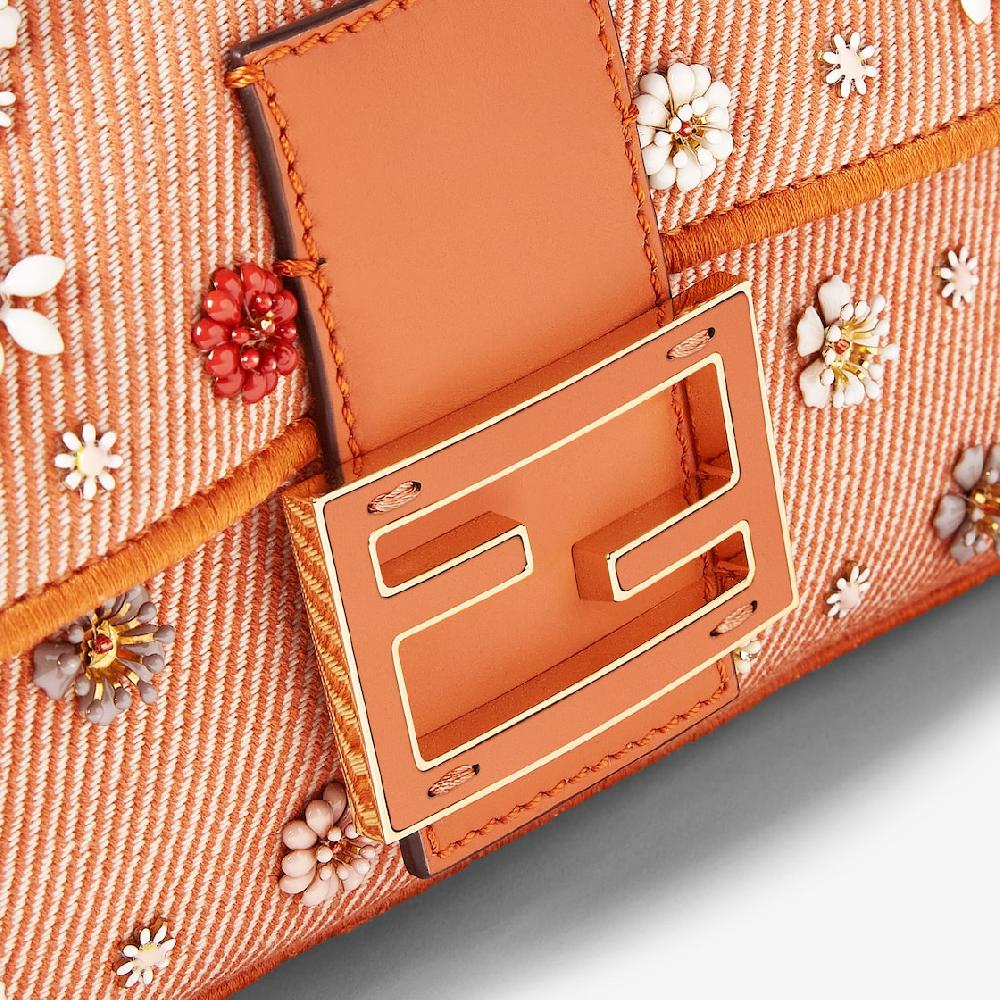 Fendi Baguette Libre de impuestos