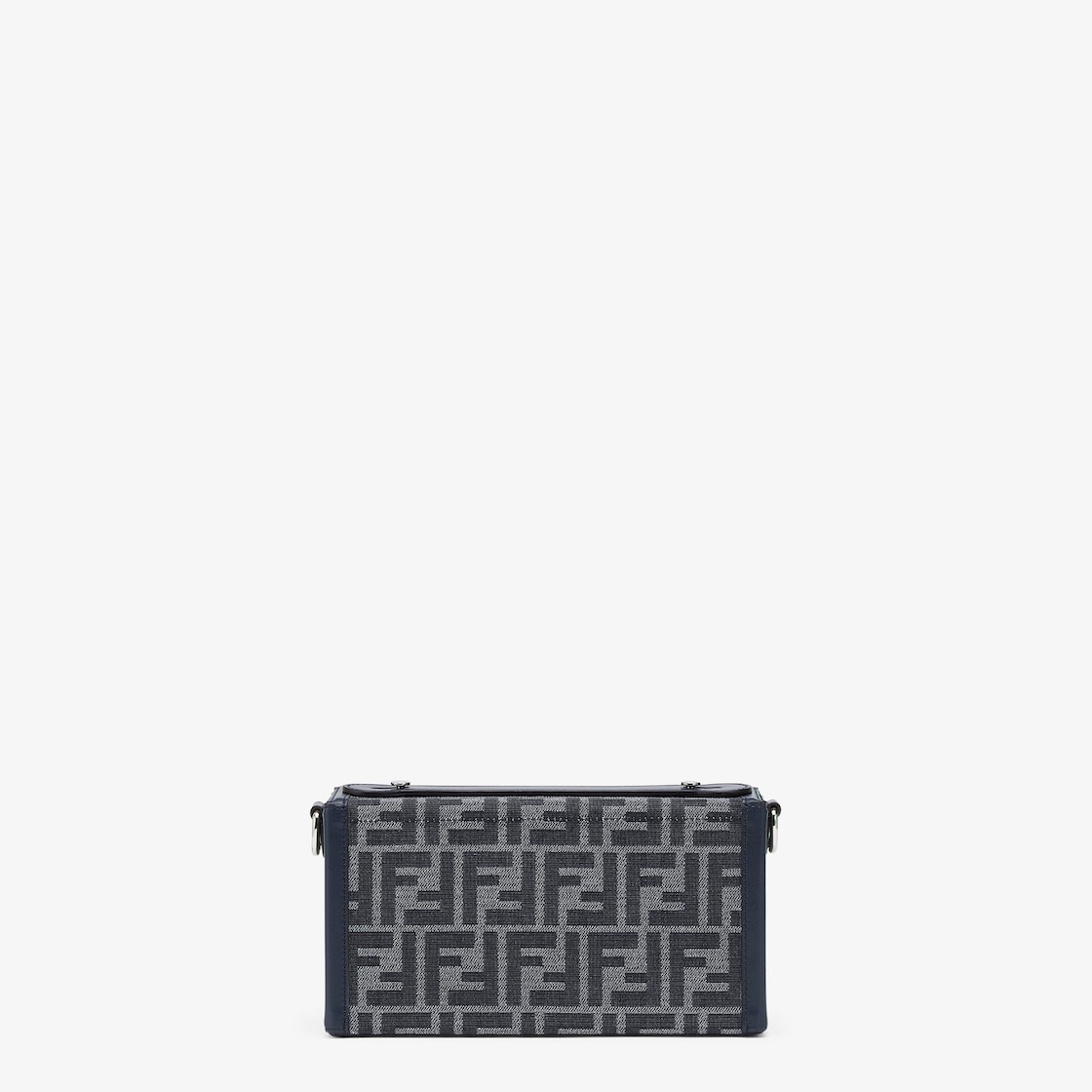 Fendi Baguette Soft Trunk Promoción por tiempo limitado