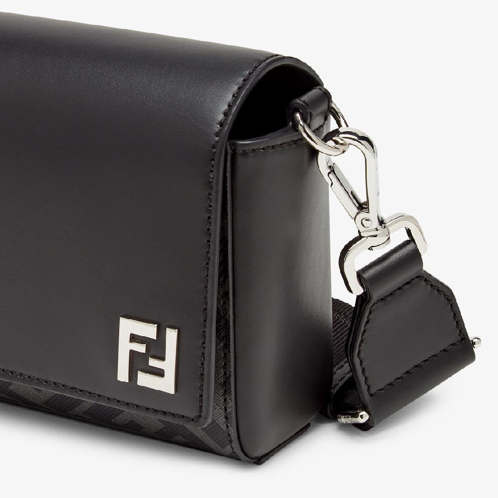Fendi Bolso compacto Squared FF Descuentos del mes