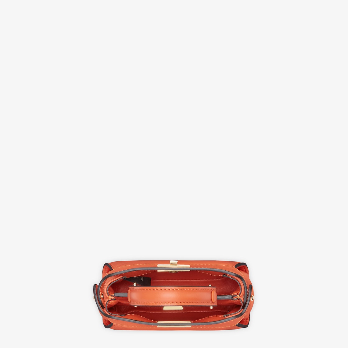 Fendi Nano Peekaboo Ahorra y exporta