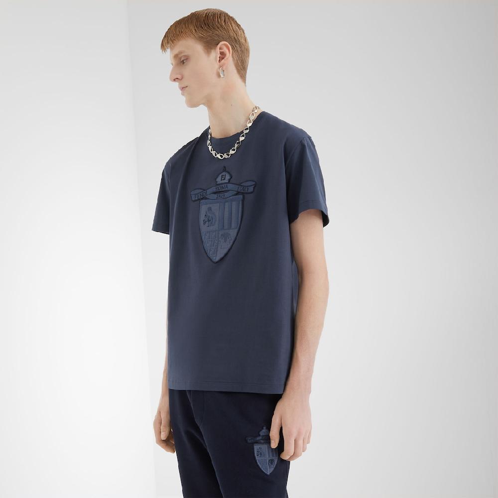 Fendi Camiseta Ahorra y exporta