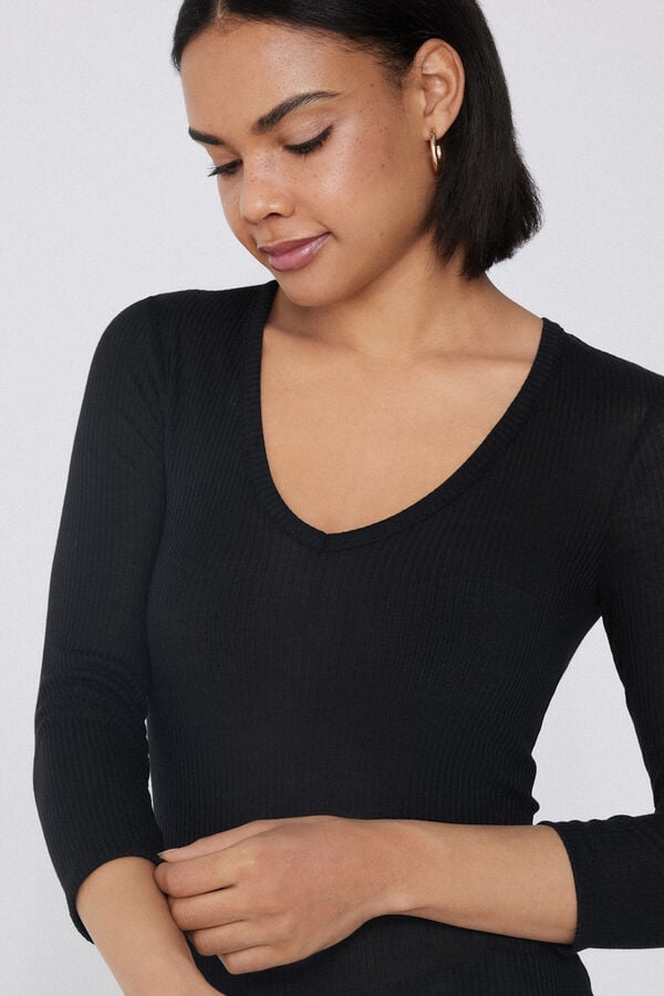 Tezenis Camiseta Manga Tres Cuartos Escote Pico Viscosa Canalé Rebajas de fin de temporada