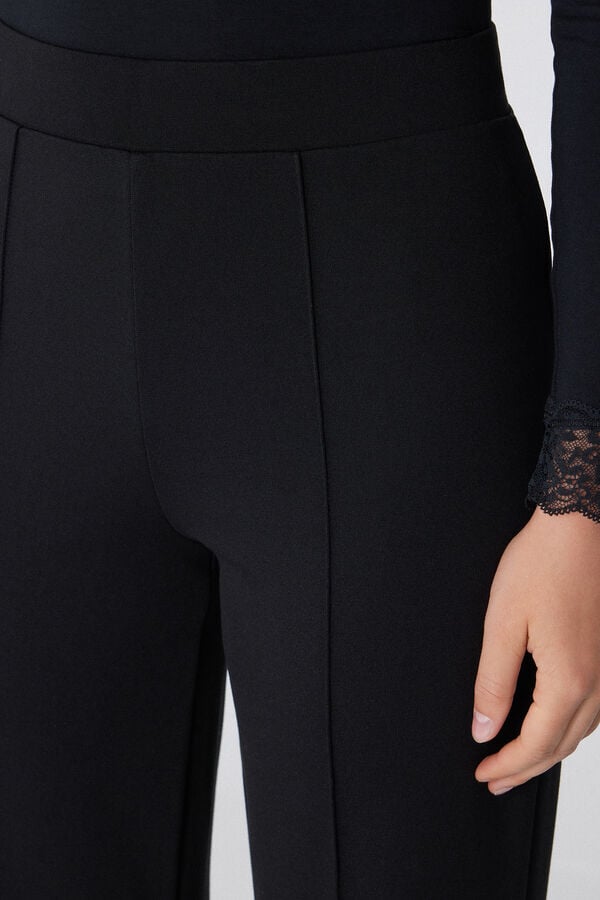 Tezenis Jogger con Relieves de Punto Milano Últimos 2 días