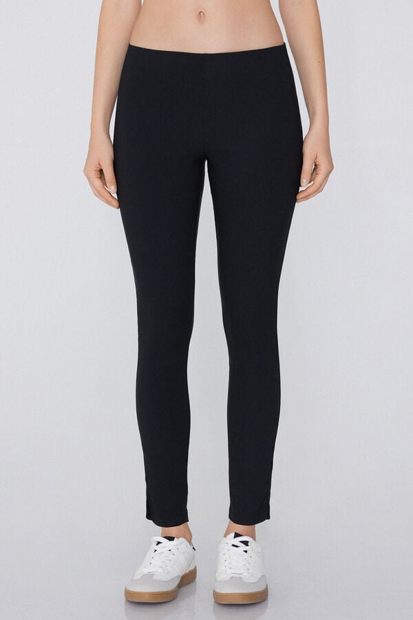 Tezenis Pantalones Capri de Viscosa con Aberturas