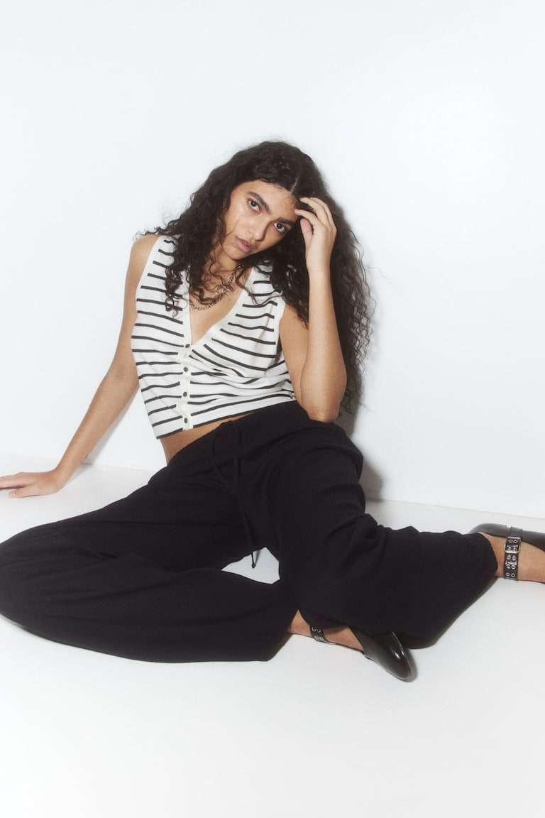 H&M Pantalón recto con cordón de ajuste - Crema/Rayas - MUJER Devoluciones gratuitas