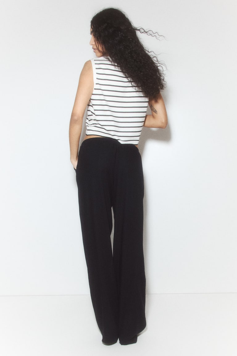 H&M Pantalón recto con cordón de ajuste - Crema/Rayas - MUJER Devoluciones gratuitas