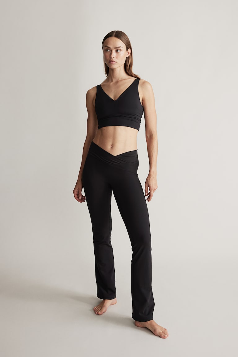 H&M Leggings de deporte acampanados con SoftMove™ - Negro - MUJER Ofertas de temporada