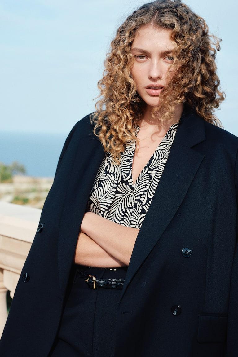 H&M Blusa de popelina con mangas globo - Negro/Estampado - MUJER 2025