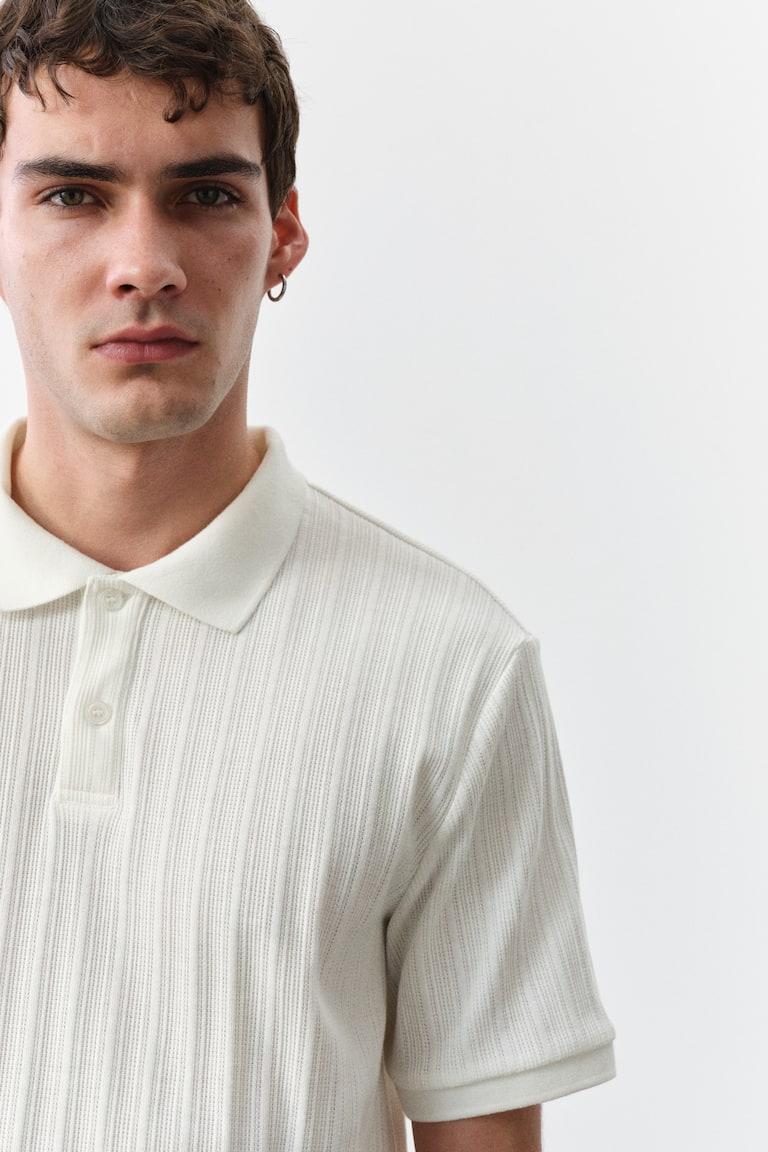 H&M Polo en punto con textura Slim Fit - Crema - HOMBRE