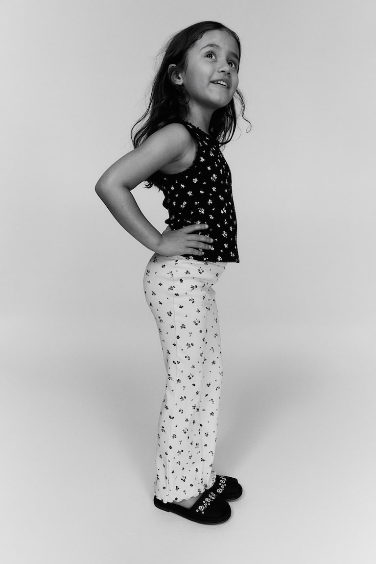 H&M Leggings acampanados - Crema/Floral - NIÑOS Rebajas de fin de temporada