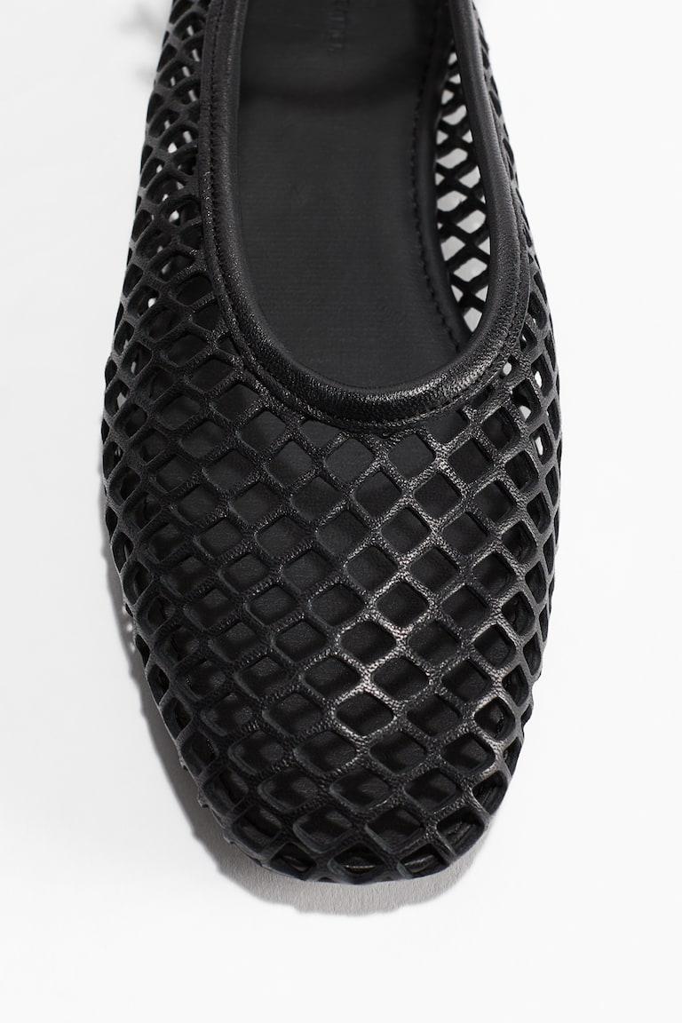 H&M Bailarinas de piel con diseño calado - Plateado - MUJER Gran oferta