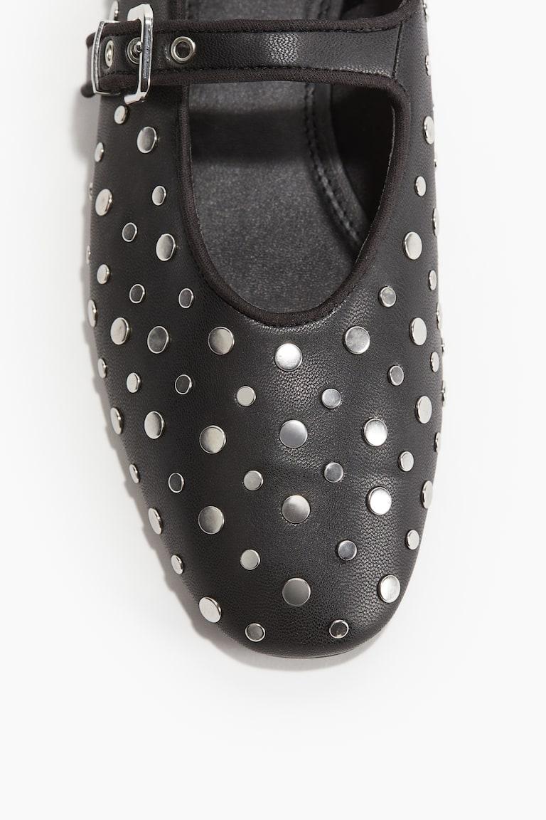 H&M Bailarinas estilo merceditas con tachuelas - Marrón/Tachuelas - MUJER Rebajas top