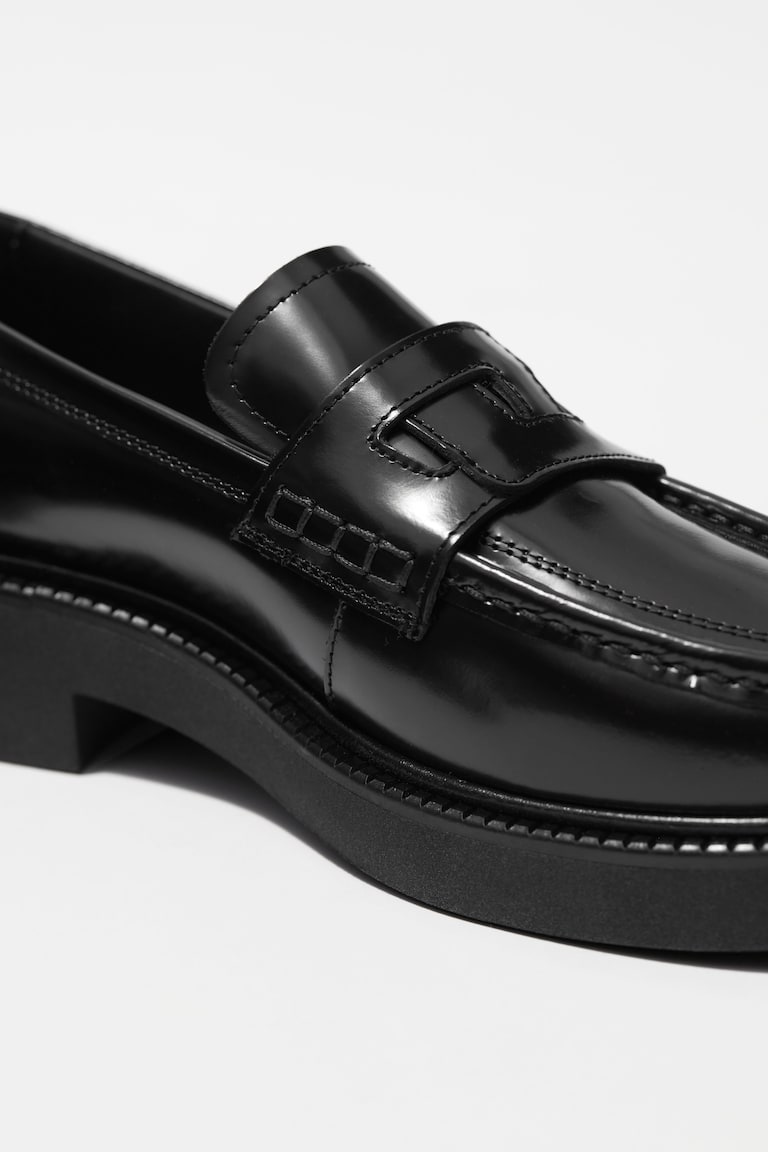 H&M Chunky Leather Loafers - Rojo - MUJER Liquidación